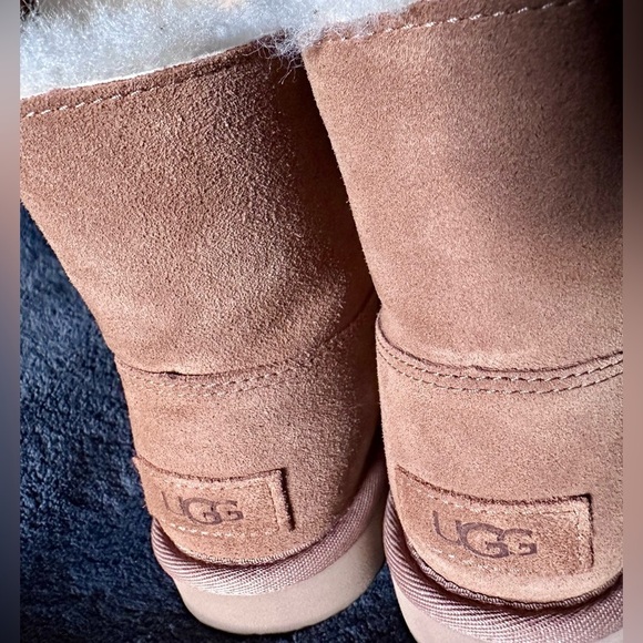 NIB UGG Bailey Mini Logo Strap Bootie - Size Womens 5 - Color Brown - Picture 11 of 13
